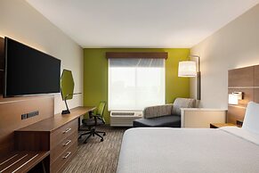 Holiday Inn Express & Suites Hayward - Castro Valley by IHG