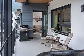 Revylation by Revelstoke Vacations