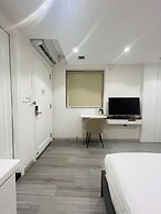 Simmi 6 Hotel & Apartment