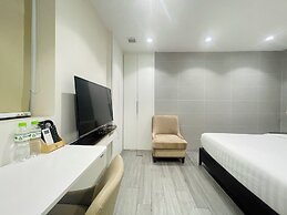 Simmi 6 Hotel & Apartment