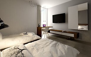 WinDay Hotel Express