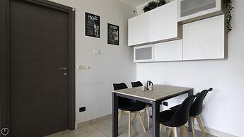 Tognazzi 6 in Milan With 1 Bedrooms and 1 Bathrooms