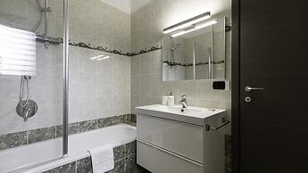 Tognazzi 6 in Milan With 1 Bedrooms and 1 Bathrooms