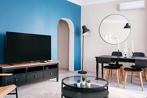 Modern Spacious Flat w Balcony 5 min to Taksim