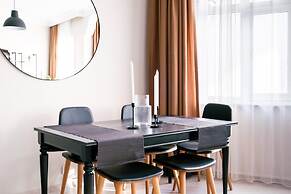 Modern Spacious Flat w Balcony 5 min to Taksim