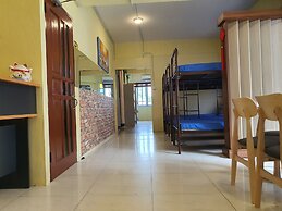 SPOT ON 90856 Arriva Travellers