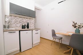 The Rooftop Apartment with Sea view