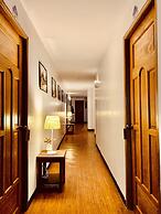 Mont Wind Hotel Tagaytay powered by Cocotel