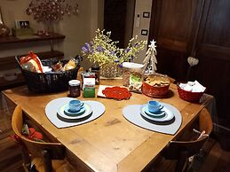 Casa Clery Tuscan Style Breakfast Included