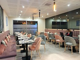 Hôtel Oden Paris Ivry