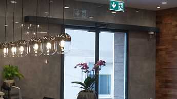 KAME HOTEL BELGRADE