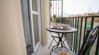 Palermo Historia Rooms and Suites