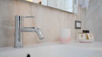 Palermo Historia Rooms and Suites