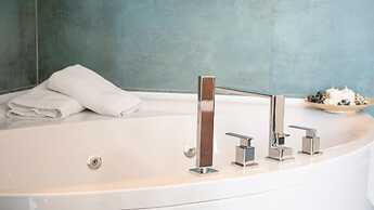 Palermo Historia Rooms and Suites