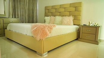 Premium Space In Santiago- 5 Min Away From Airport