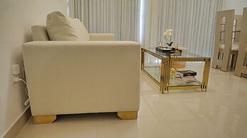 Premium Space In Santiago- 5 Min Away From Airport