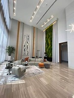 Apartment At Downtown Doral