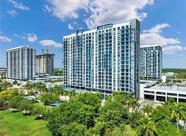 Apartment At Downtown Doral