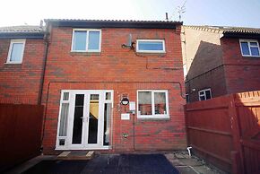 Get Away Home With Hot Tub Sleeps 4