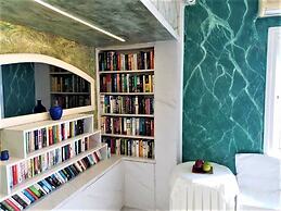 Junior Villa for up to 10 Vacationers Full View