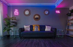 Get Away Home With Hot Tub Sleeps 7