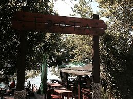 Spacious 4BR Beach House, Fantastic Sea Views