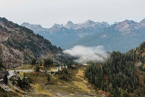 87sl - Starlink - Sauna - Pets Ok - Sleeps 8 2 Bedroom Cabin by RedAwn