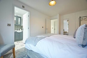 Host Stay Potters Bank