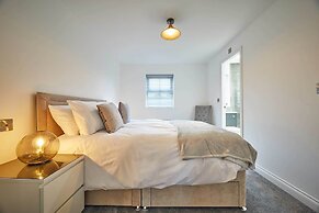 Host Stay Potters Bank