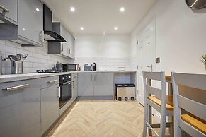 Host Stay Potters Bank