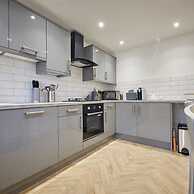 Host Stay Potters Bank