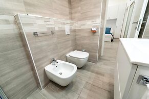 Modern Apartment in Via Carloni by Wonderful Italy