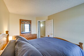 Modern Phoenix Home w/ Gas Fire Pit - Dogs Welcome