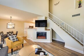 Modern Phoenix Home w/ Gas Fire Pit - Dogs Welcome