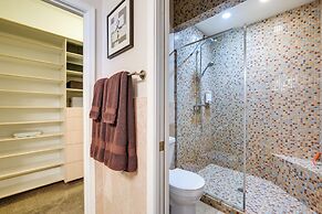 Phoenix Home on Golf Course: Pool & Hot Tub Access