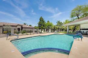 Phoenix Home on Golf Course: Pool & Hot Tub Access