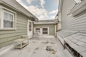 Berwyn Apartment Rental ~ 11 Mi to Chicago!