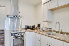 Berwyn Apartment Rental ~ 11 Mi to Chicago!