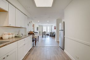 Berwyn Apartment Rental ~ 11 Mi to Chicago!