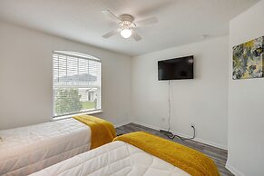 Orange Park Townhome Vacation Rental w/ Patio!