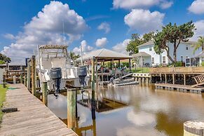 Waterfront Jacksonville Retreat w/ Boat Dock!