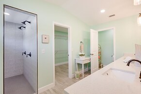 Waterfront Jacksonville Retreat w/ Boat Dock!