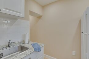 Refreshing Miami Apartment: 4 Mi to the Beach!