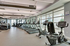 Miami Vacation Rental w/ Balcony, Pool & Hot Tub!