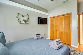 2 Mi to Busch Gardens: Retreat in Scenic Community