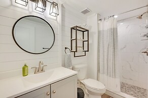 Bright Tampa Oasis w/ Outdoor Pool & Gazebo!