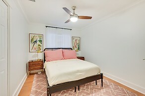 Bright Tampa Oasis w/ Outdoor Pool & Gazebo!