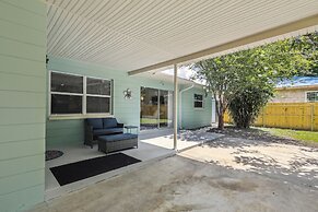 Tampa Vacation Rental ~ 3 Mi to Downtown!