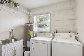 Tampa Vacation Rental ~ 3 Mi to Downtown!