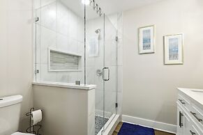 Tampa Vacation Rental ~ 3 Mi to Downtown!